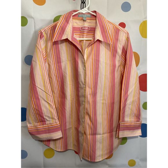 NEW Foxcroft Wrinkle Free Shirt Size 10 💕🌿 - Picture 10 of 11